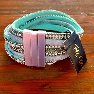 Tres Chic Magnetic Twist Wrap Bracelet